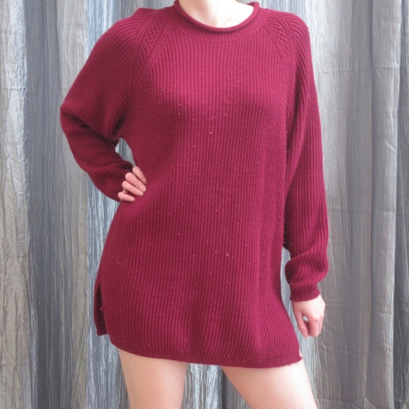 Vintage Oversized Maroon Knit Sweater - Picture 2 of 4